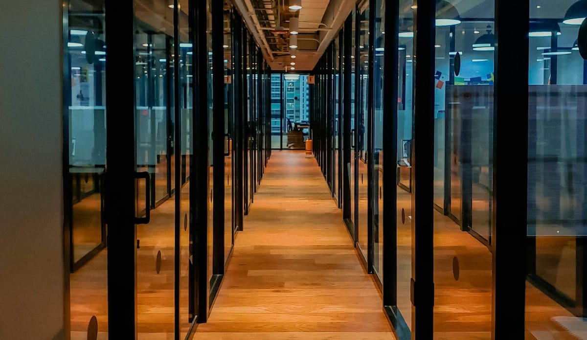 Interior view of a large-scale data center supporting high-performance computing and artificial intelligence workloads.