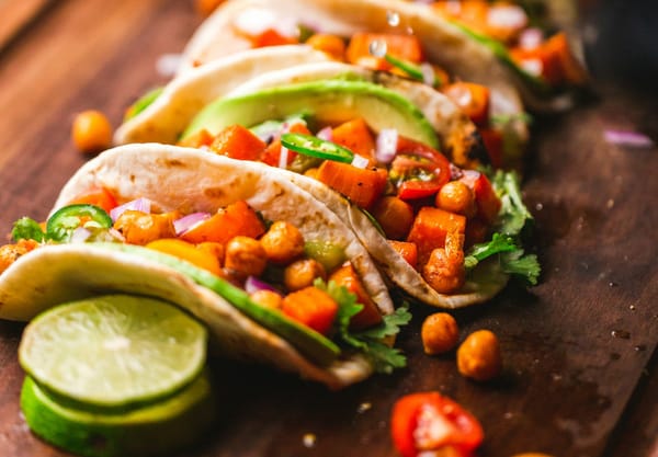 Chipotle restaurant exterior as CMG stock stabilizes after earnings reaction